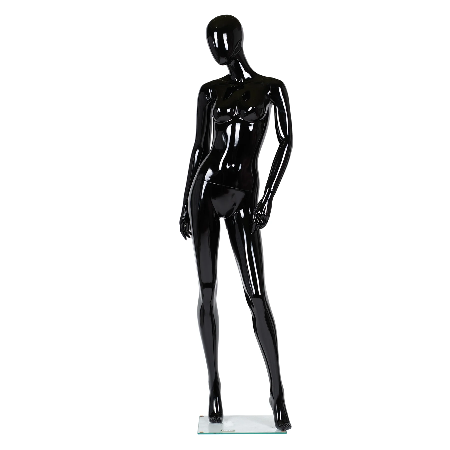 équipement pour magasin mannequins cintres stands accessoires Pologne