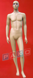 équipement pour magasin mannequins cintres stands accessoires Pologne